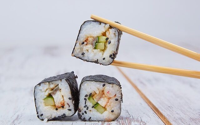 Sådan vedligeholder du dit sushisæt: Tips til at forlænge levetiden på dine sushi-redskaber